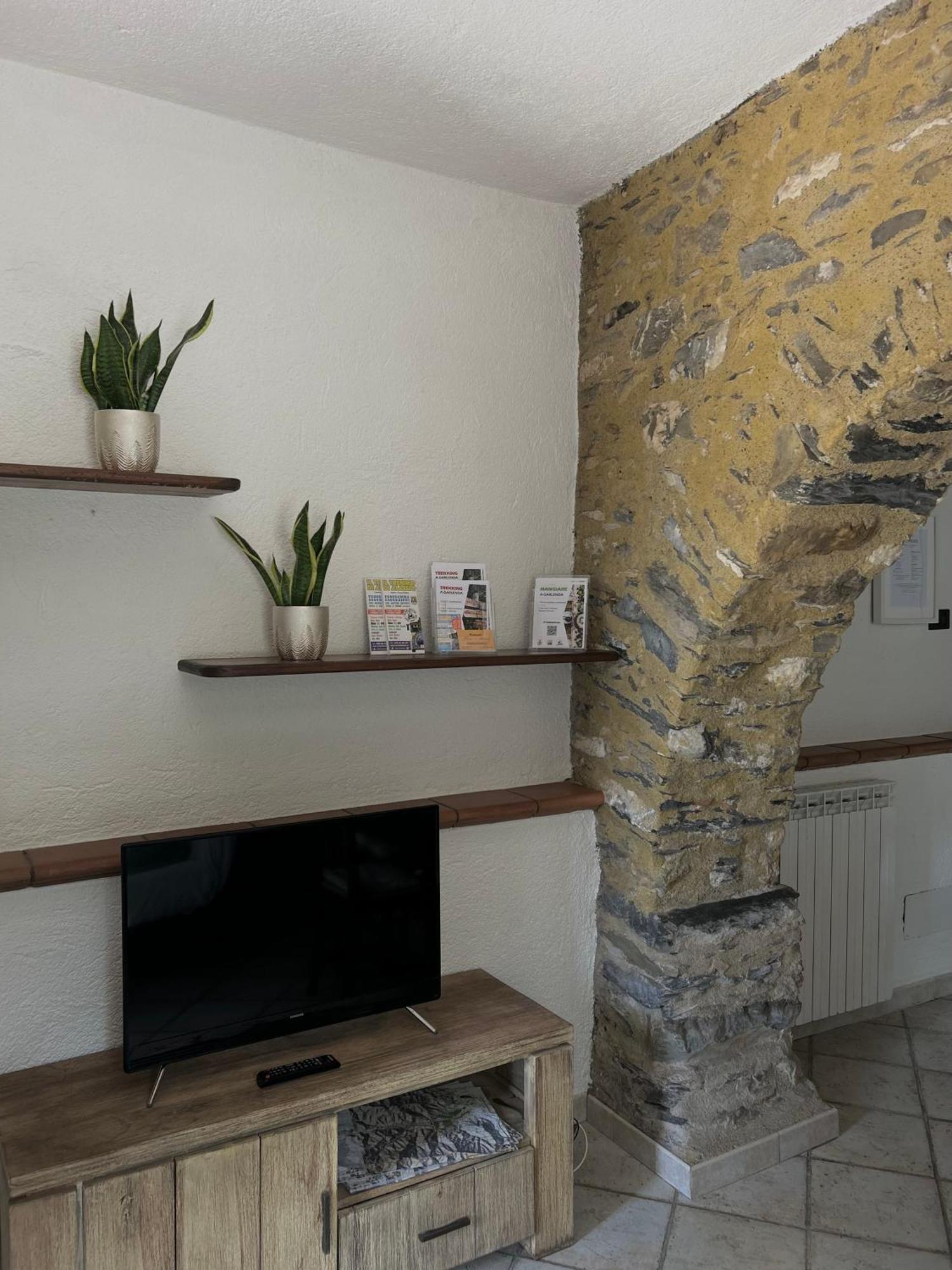 Casa Margot Appartement Garlenda Buitenkant foto